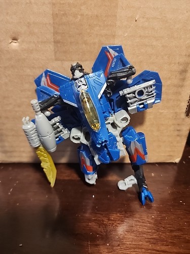 Transformers dotm deluxe - dotm,